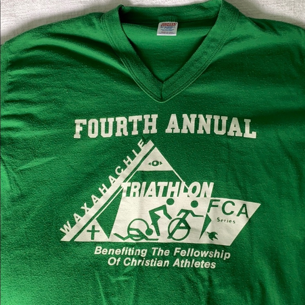 Vintage Waxahachie FCA v neck